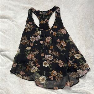 Floral Black Flowy Tank-top